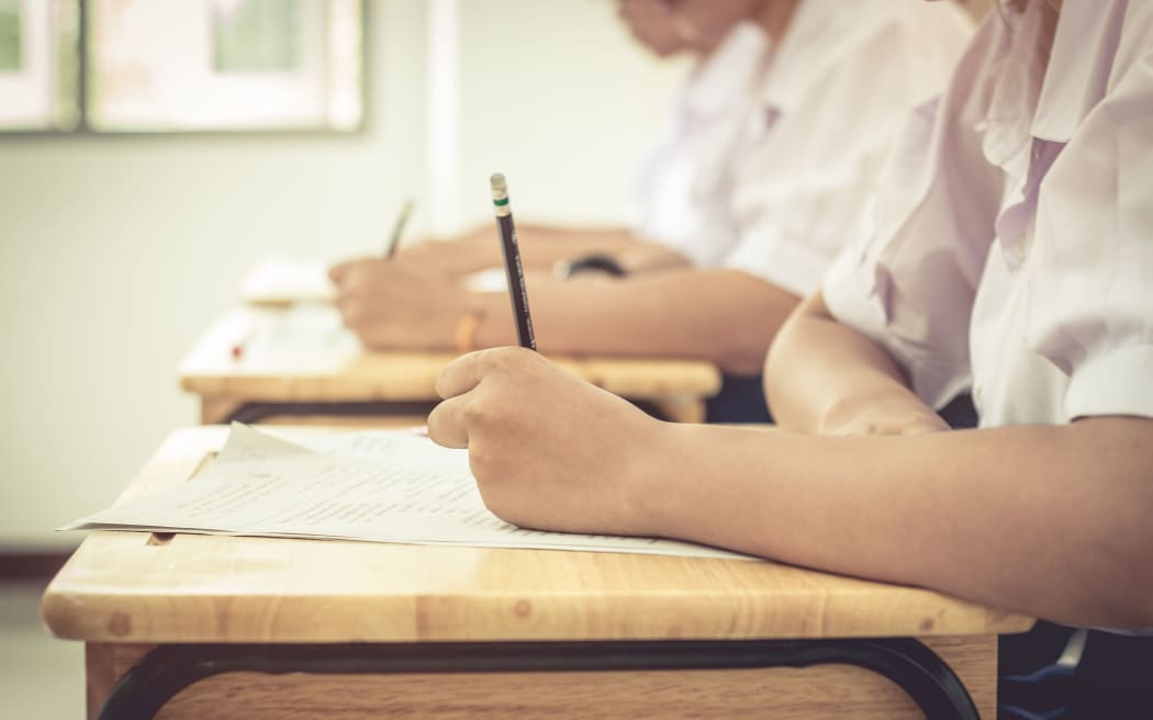 Secondary school principals are calling for a rethink after thousands of teenagers failed new NCEA literacy and numeracy tests. Photo / 123rf