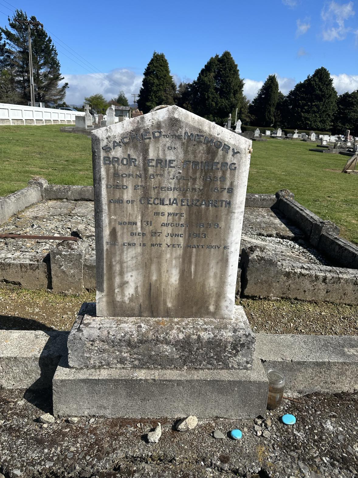 The headstone of the government agent who recruited the first settlers to Norsewood.