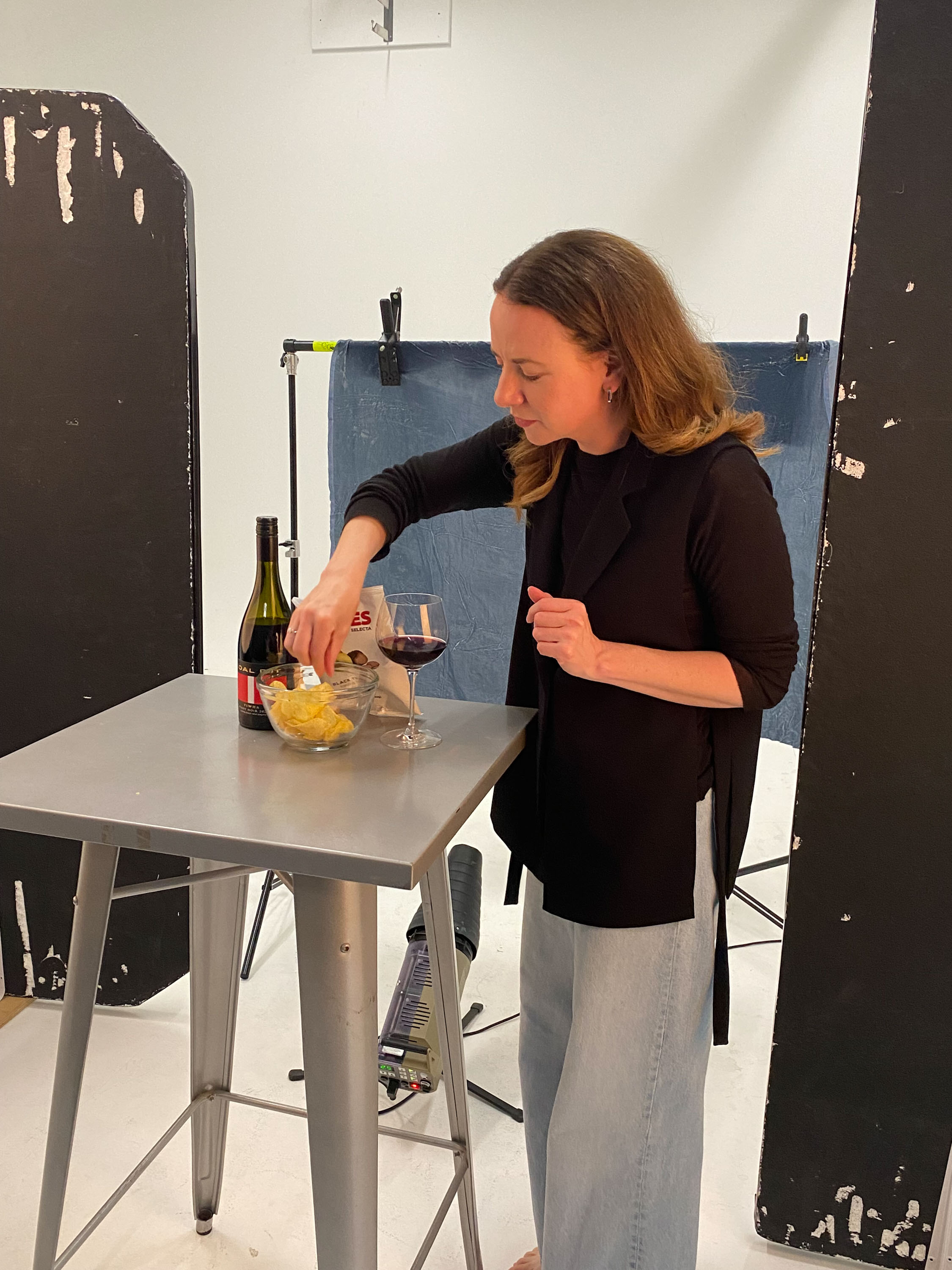 Behind the scenes of Viva Premium's wine and chip shoot at NZME's studio.