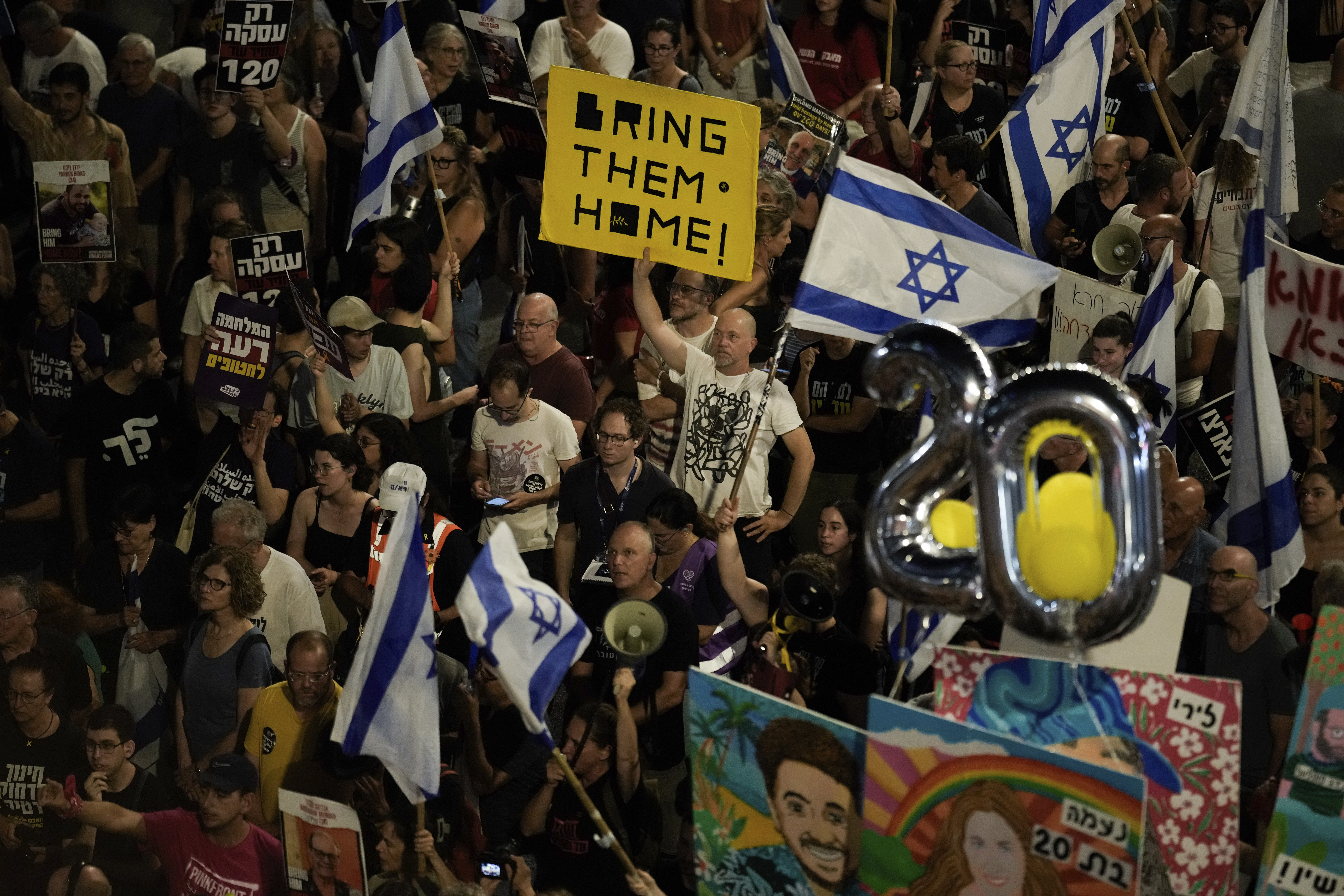 People protest against Benjamin Netanyahu's government and call for the release of hostages held in the Gaza Strip. Photo / AP
