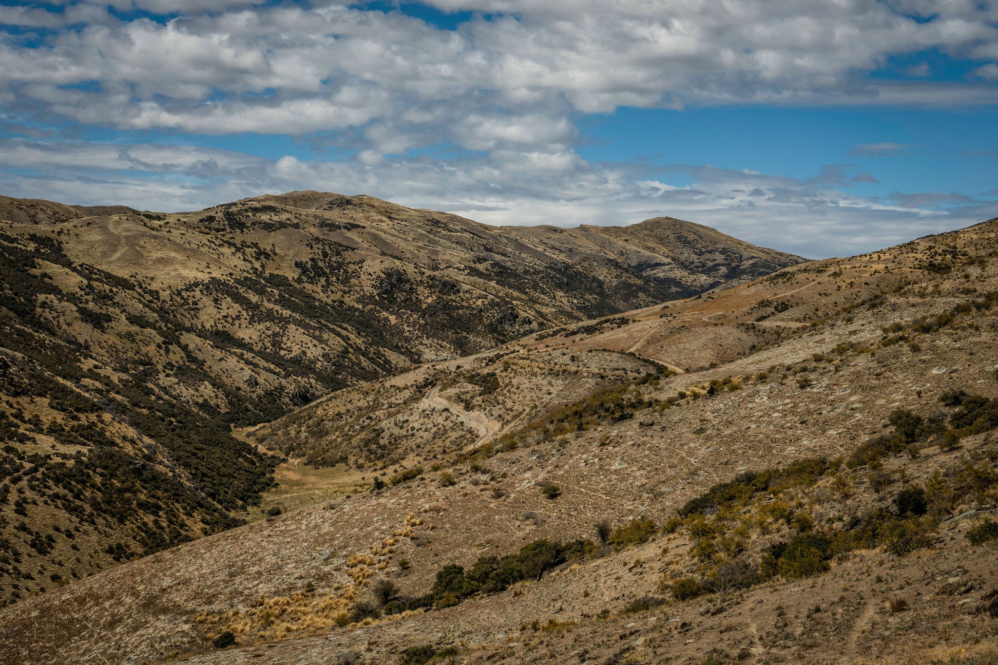 The Dunstan Mountains could be home to a large gold mine between Bendigo and Ophir. Photo / Simon Williams, Santana Minerals