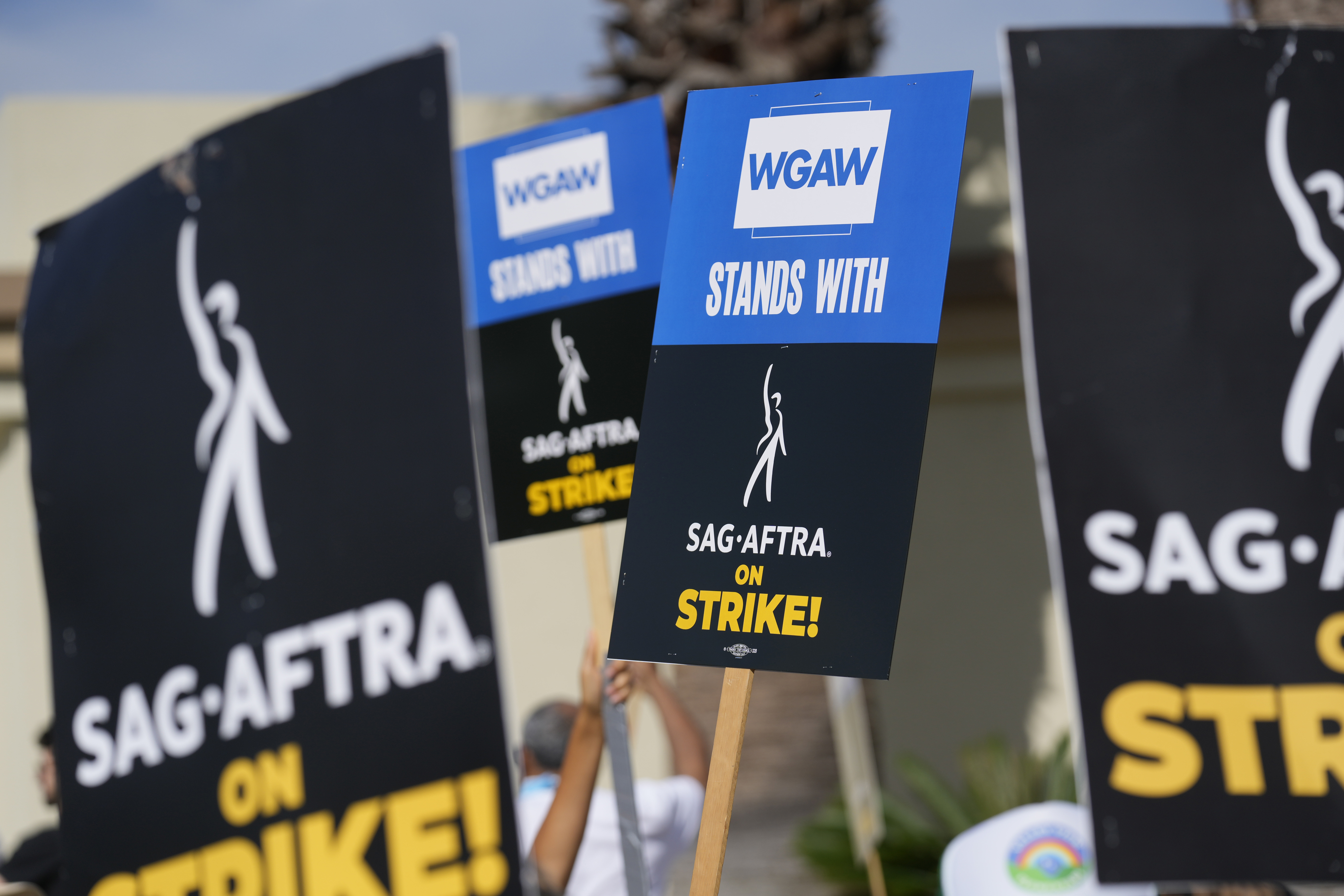 Picketers demonstrate outside Paramount Pictures studio. Photo / AP