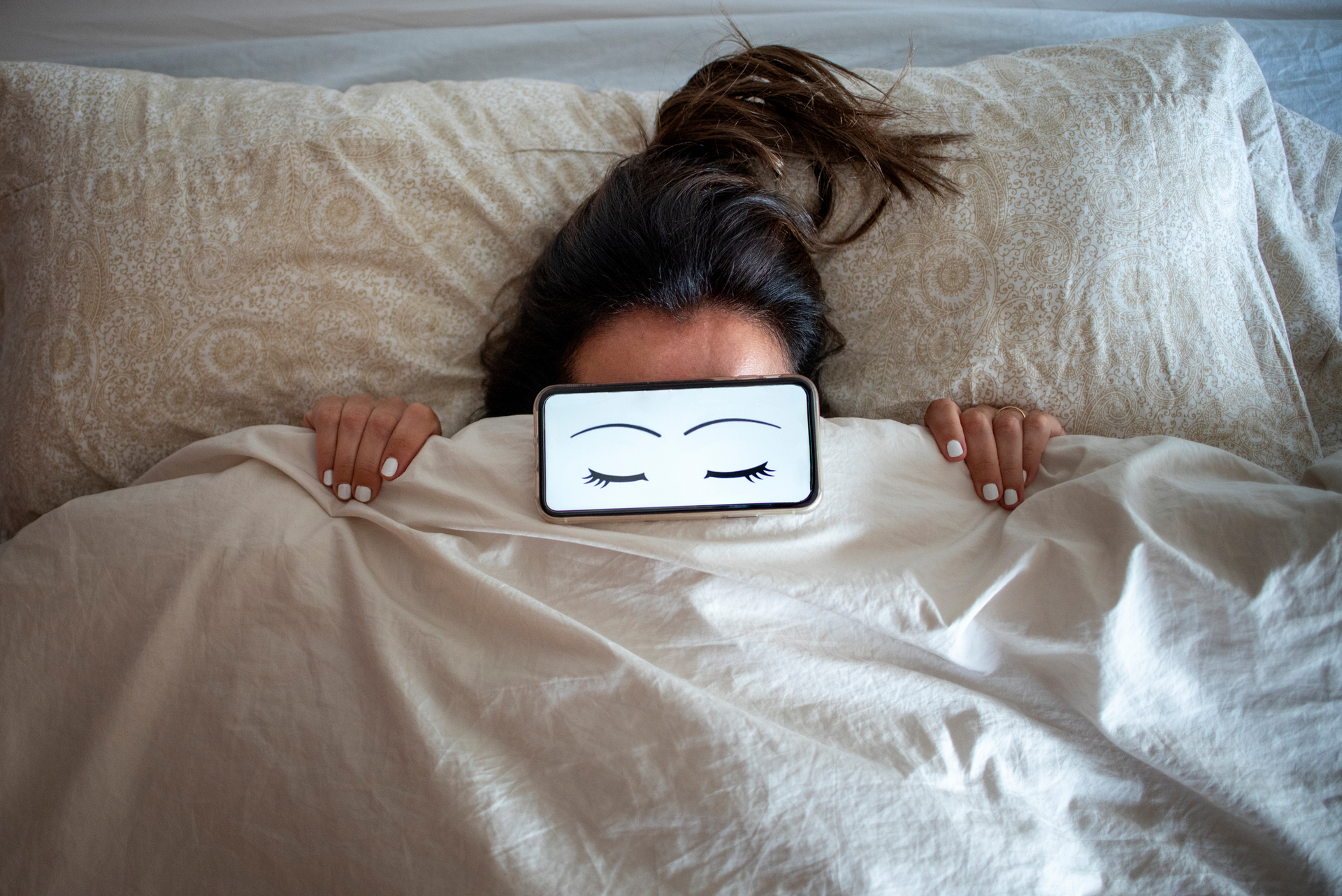 Getting a good night's sleep has a lot to do with your daily routine. Photo / Getty Images