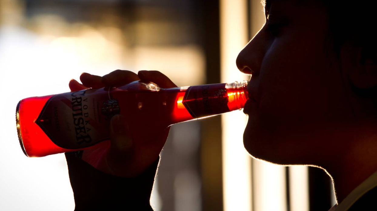 Urgent call for Govt regulation on alcohol, cigarettes and vape products  sold through delivery services