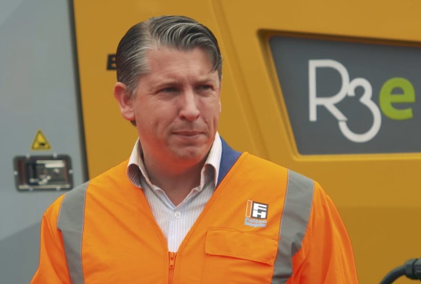 Workplace Relations and Safety Minister Michael Wood is weighing up a ban on high-silica engineered stone. Photo / RNZ 