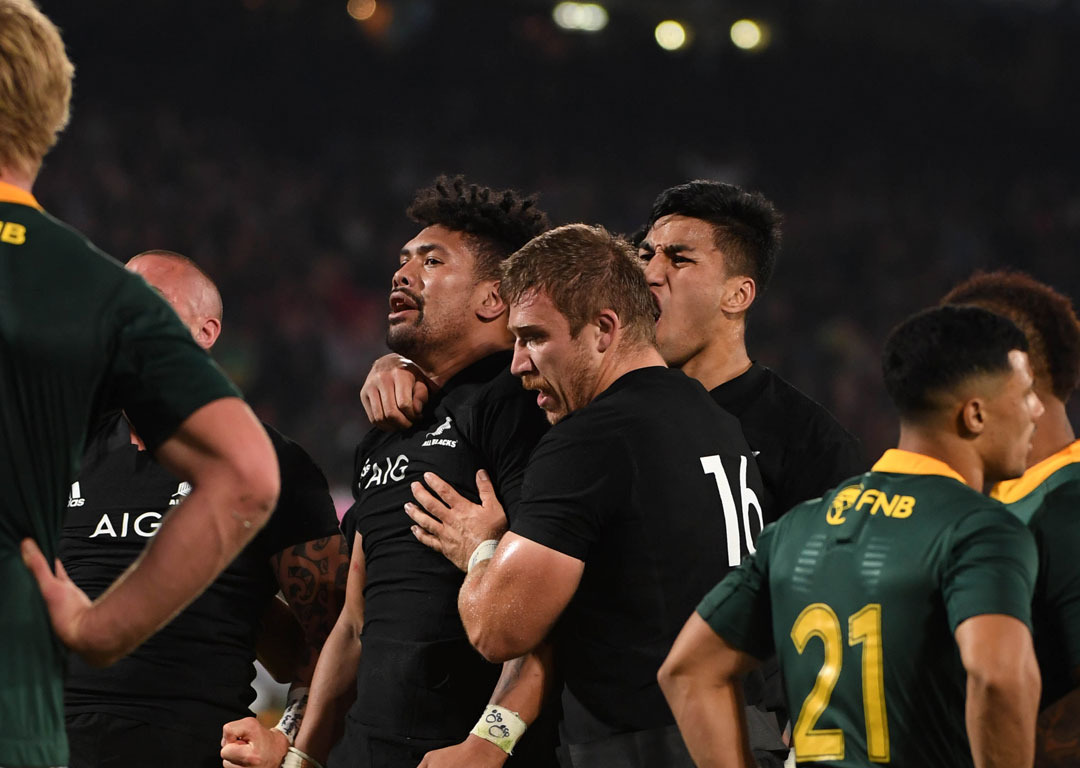 Ardie Savea celebrates after scoring the match-winning try. Photo /Getty