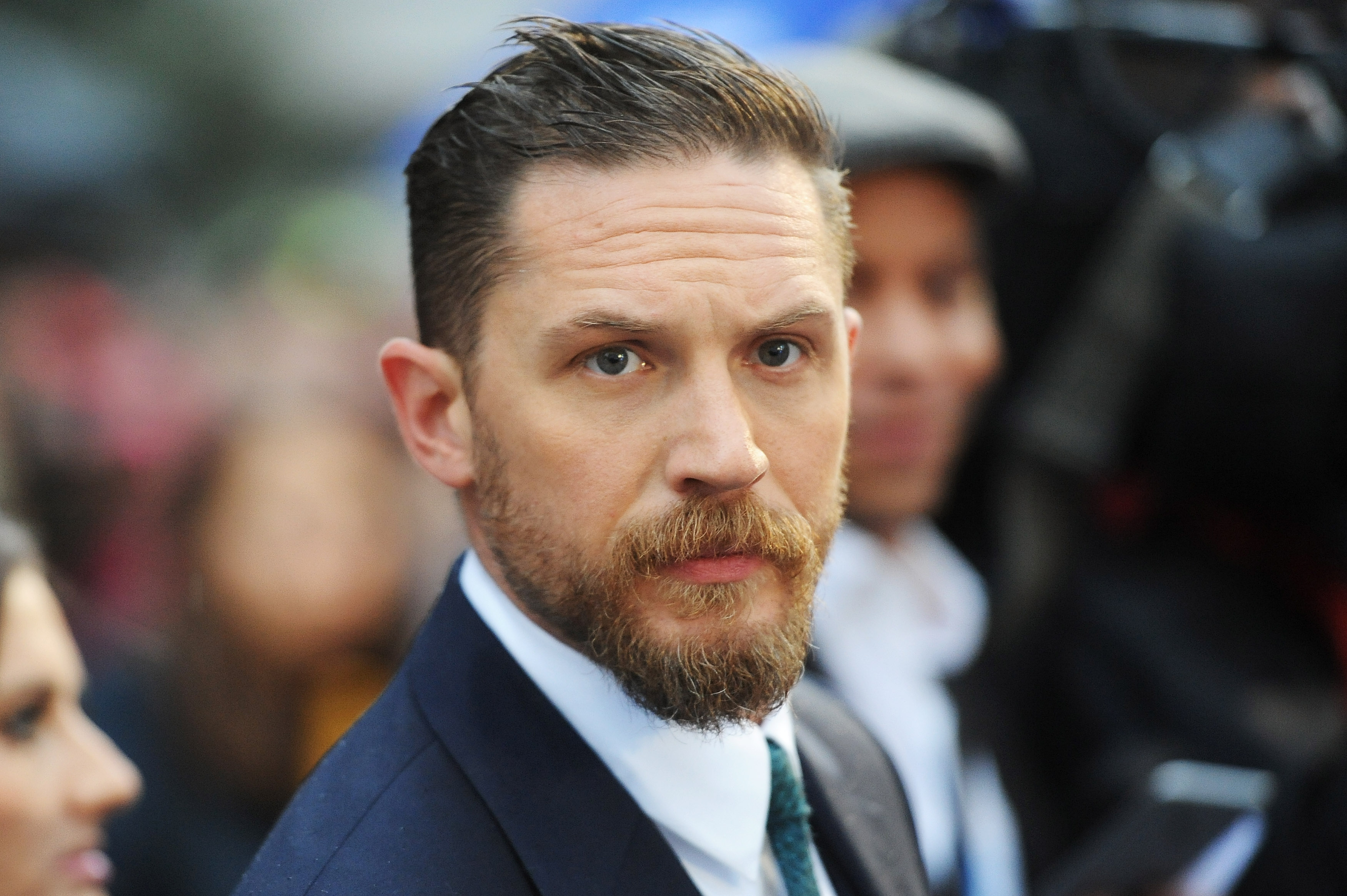 Tom Hardy loses bet, has to get bad tattoo by Leonardo Dicaprio - NZ Herald
