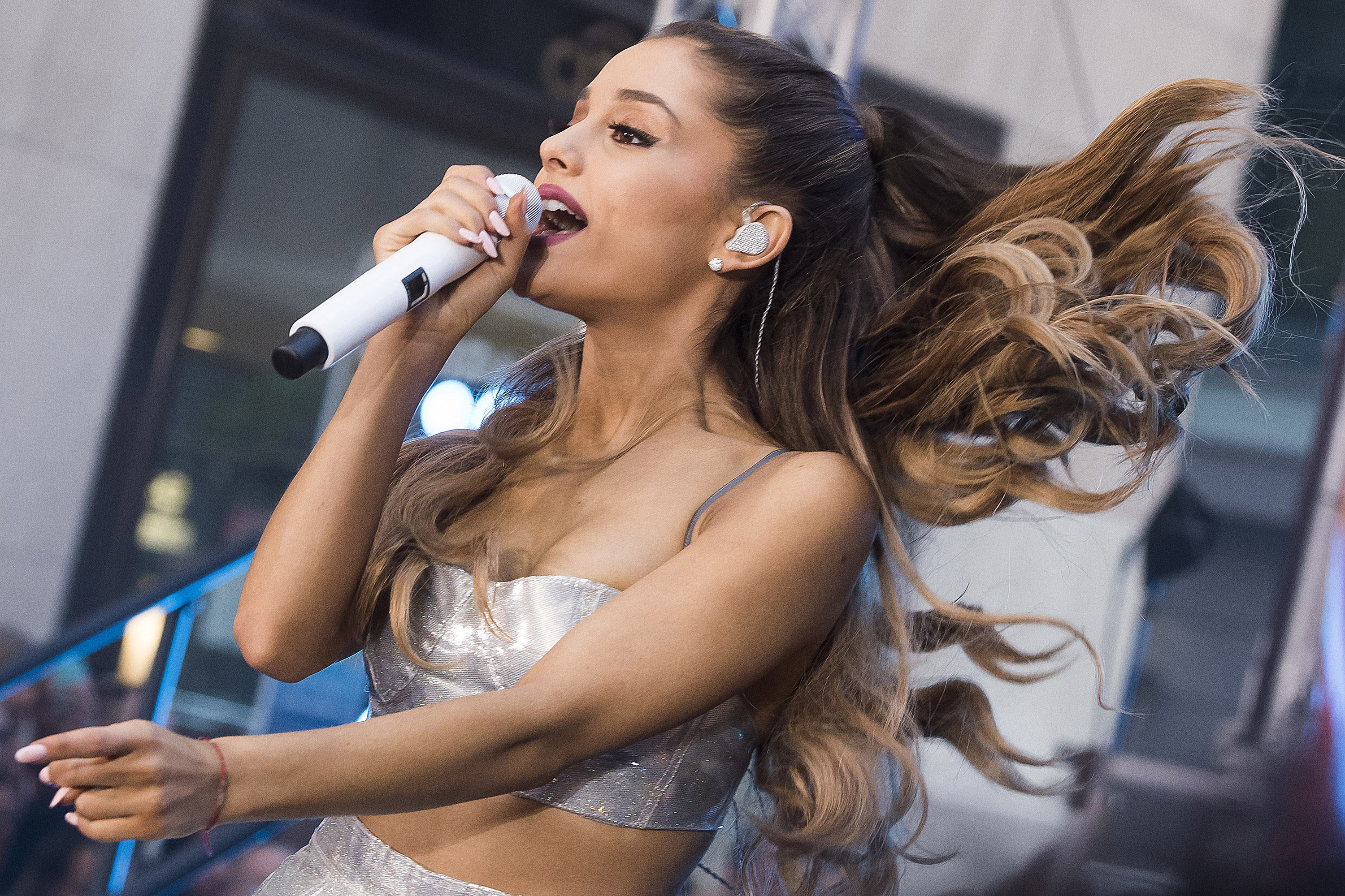 Ariana Grande indefinitely cancelled her tour after the Manchester attack. Photo / AP