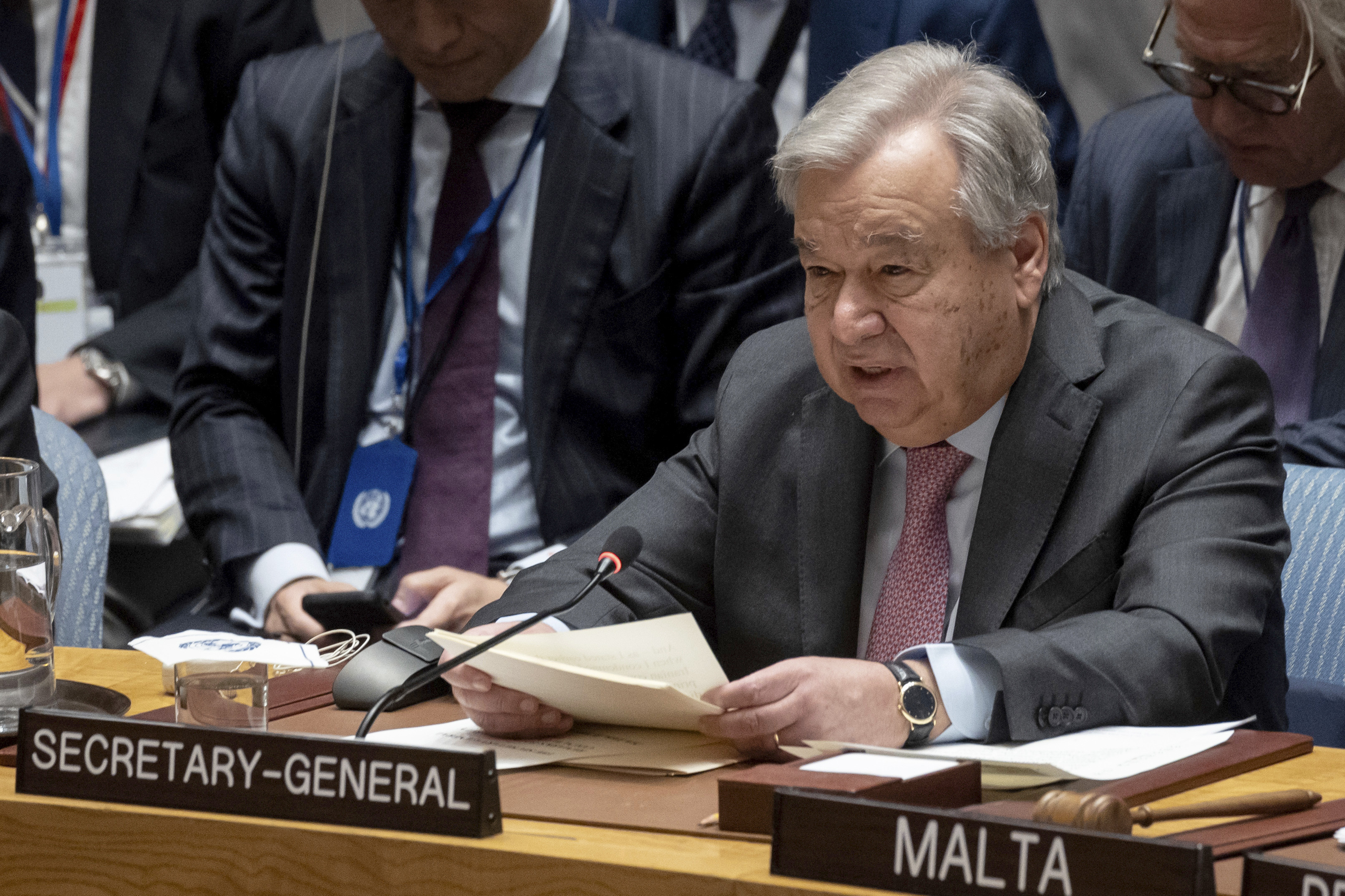 The resolution was approved overwhelmingly, with 14 of the 15 Security Council members voting in favour and Russia abstaining. Photo / AP