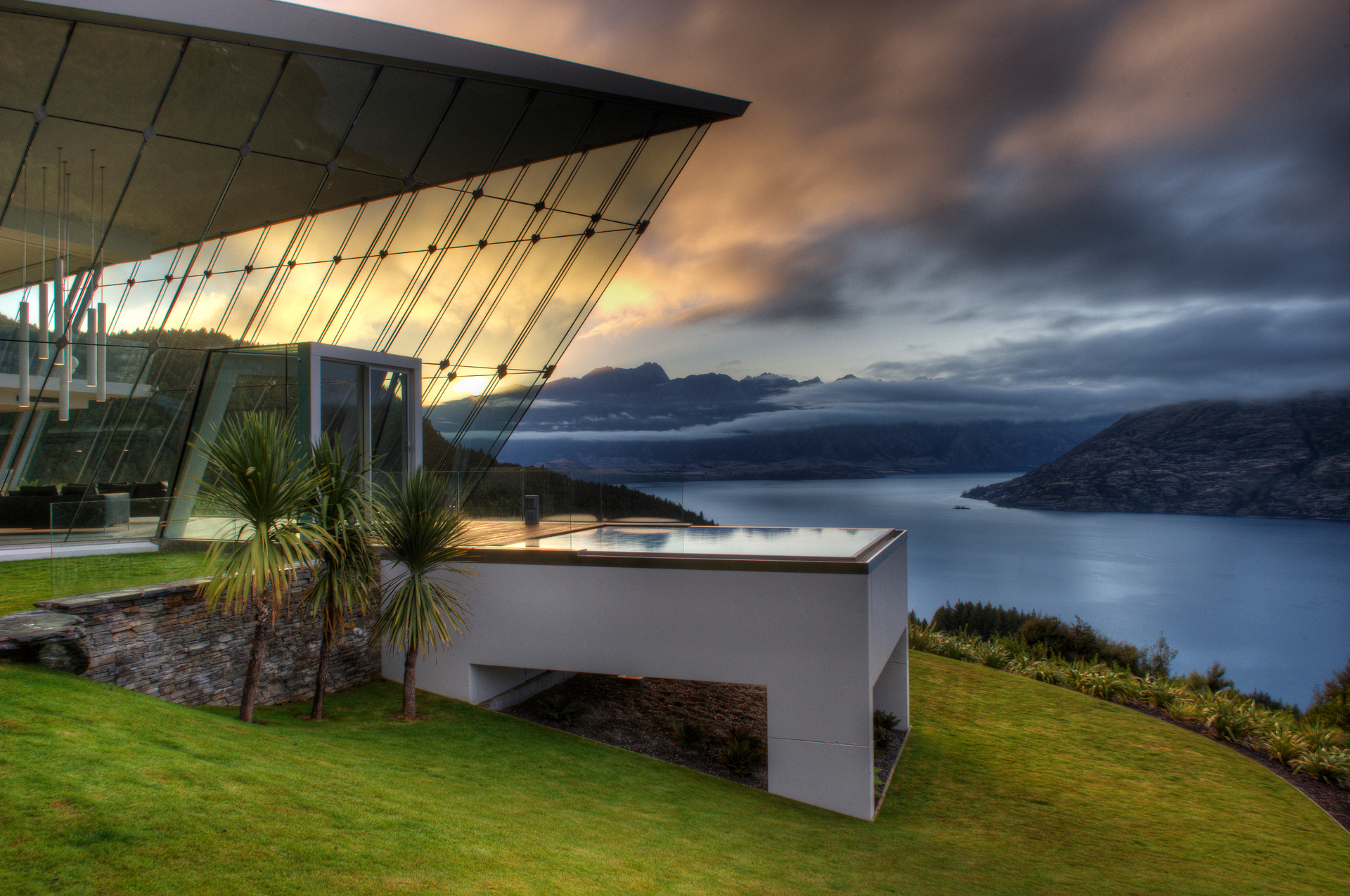 Suspended high over Lake Wakatipu, Jagged Edge is just a 10-minute drive from Queenstown. Photo / Supplied