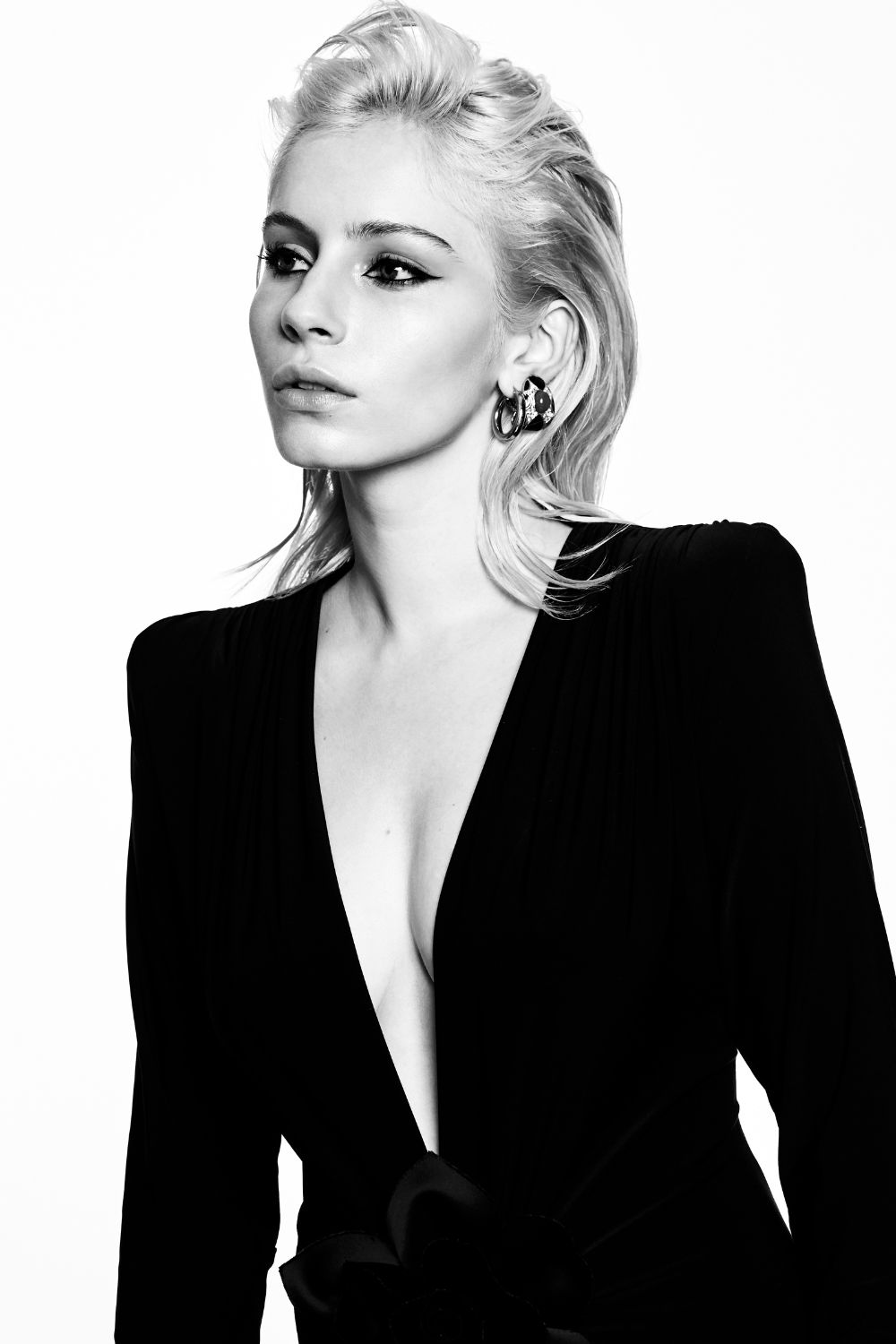 Chloe wears BW36.174 dress, Silk & Steel and Jasmin Sparrow earrings. Photo / Carolyn Haslett