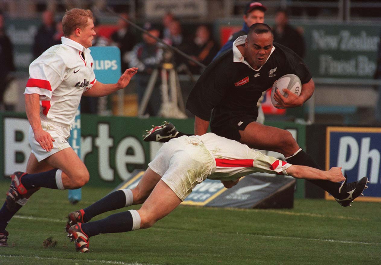 Jonah Lomu on the charge against England. Photo / Mark Mitchell