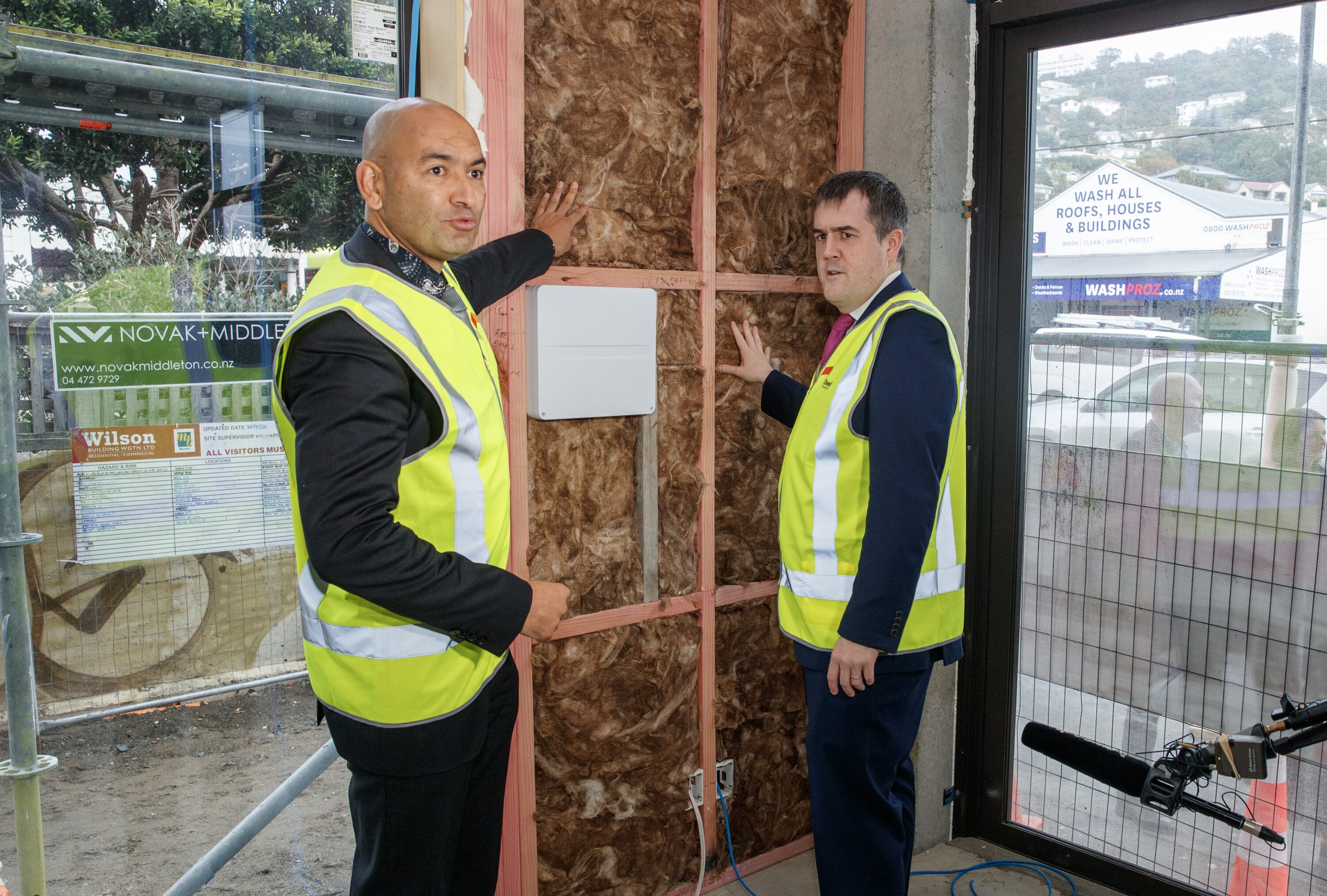 Housing Minister Chris Bishop and Associate Housing Minister Tama Potaka.