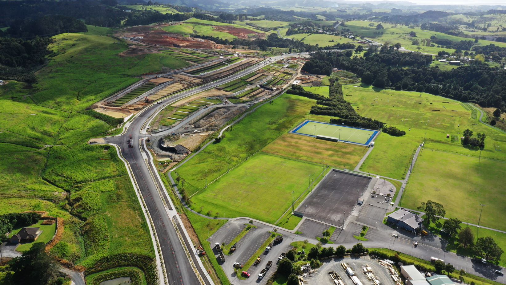Aerial photo of the new Matakana link road looking towards the existing road to Matakana. Photo / Jed Bradley
