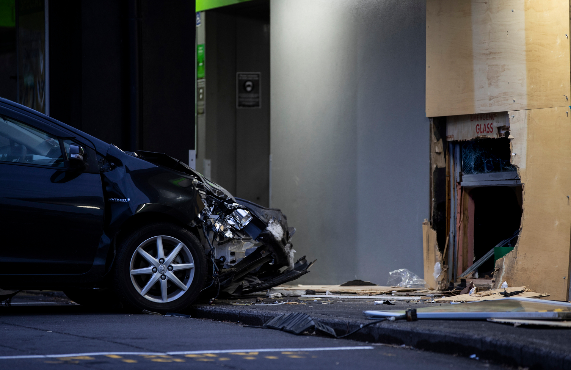 Ram-raid burglary at the Liquorland on Elliott St in Howick, Auckland over the weekend. Photo / Hayden Woodward
