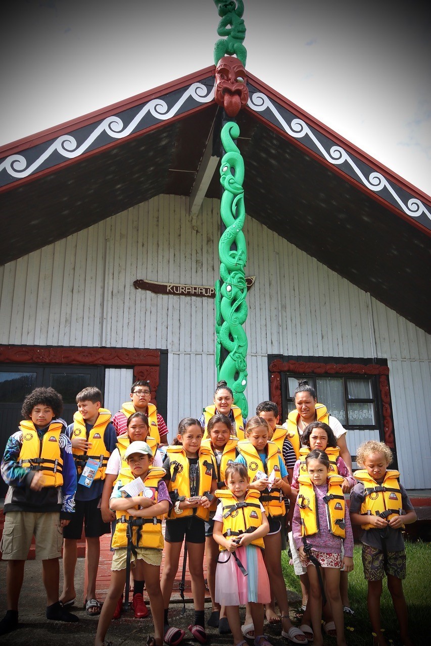 Students and teachers from Te Kura ā-Iwi o Pawarenga (Pawarenga School) with their new lifejackets. Photo / Supplied
