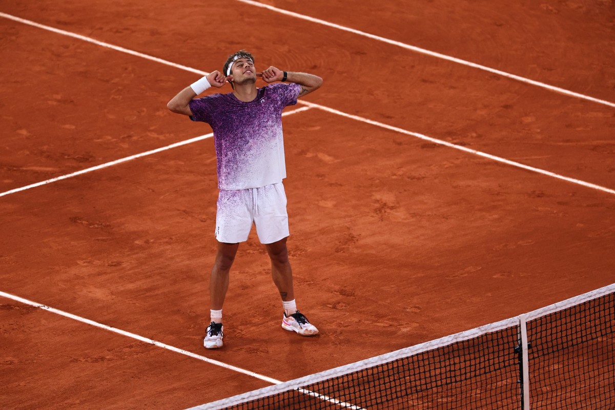 Italy's Flavio Cobolli will face Alexander Zverev in the French Open final after being handed a semi-final walkover. Photo / AFP