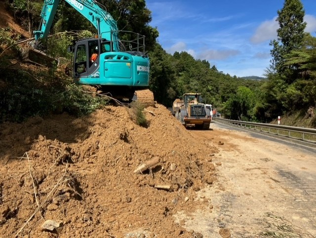 Work is continuing to clear slips from the Brynderwyns, but there is still no timeframe for when the vital road will re-open.