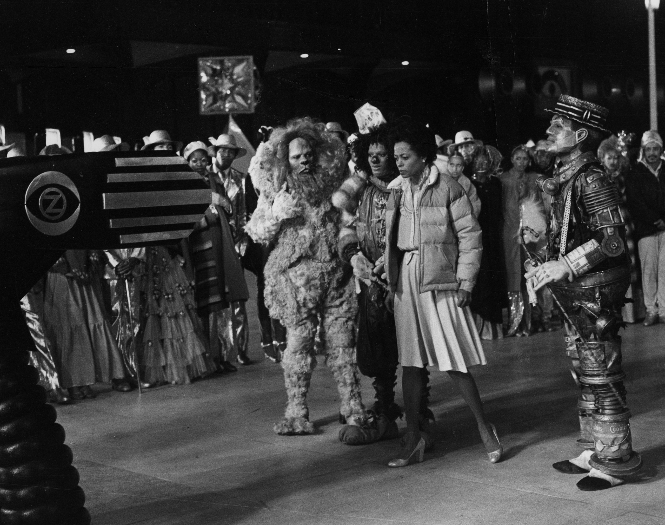 Ted Ross, Michael Jackson, Diana Ross as Dorothy and Nipsey Russell on the set of The Wiz.