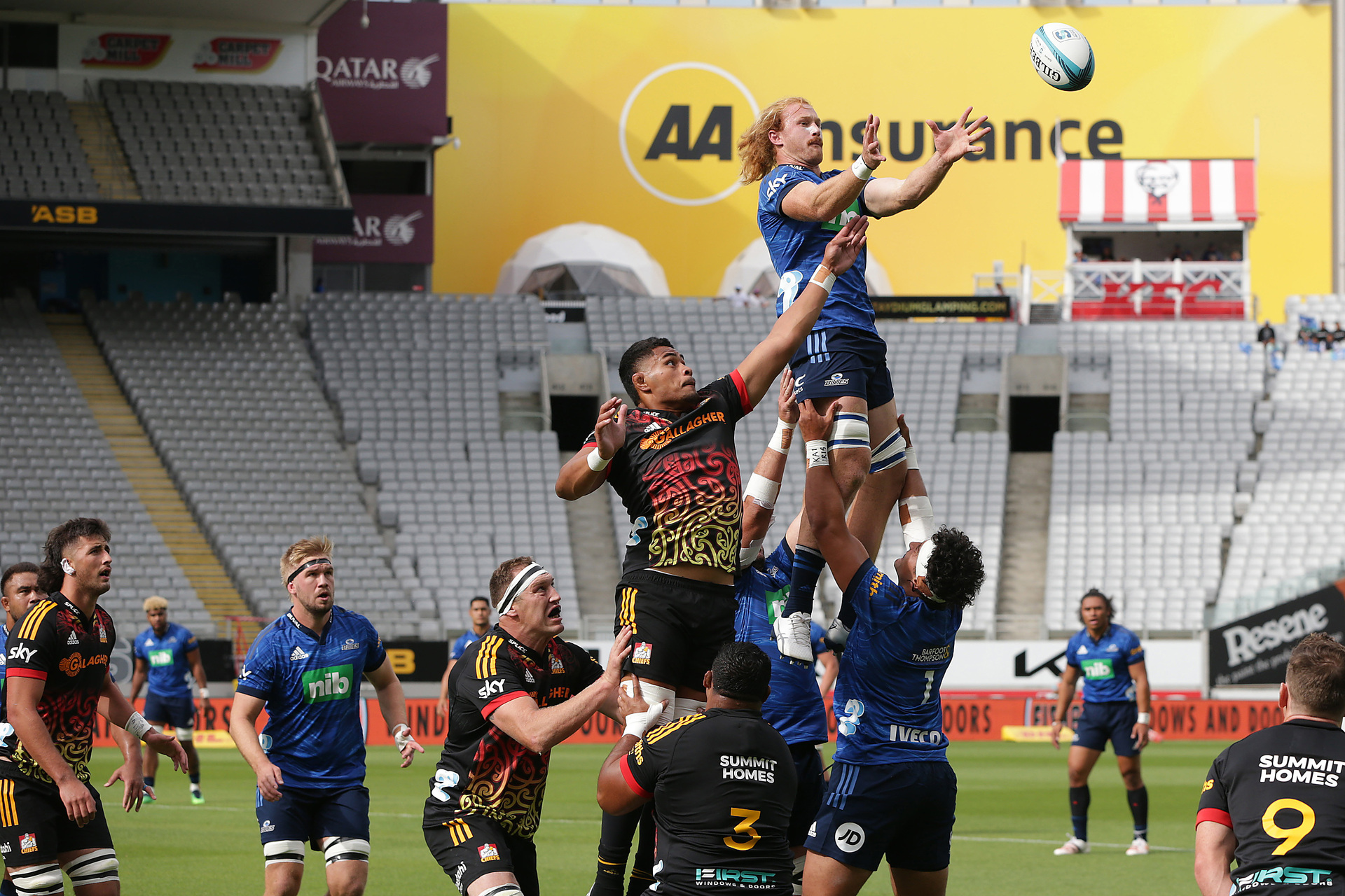 Tupou Vaa'i poses during the Chiefs Super Rugby 2022 headshots News  Photo - Getty Images