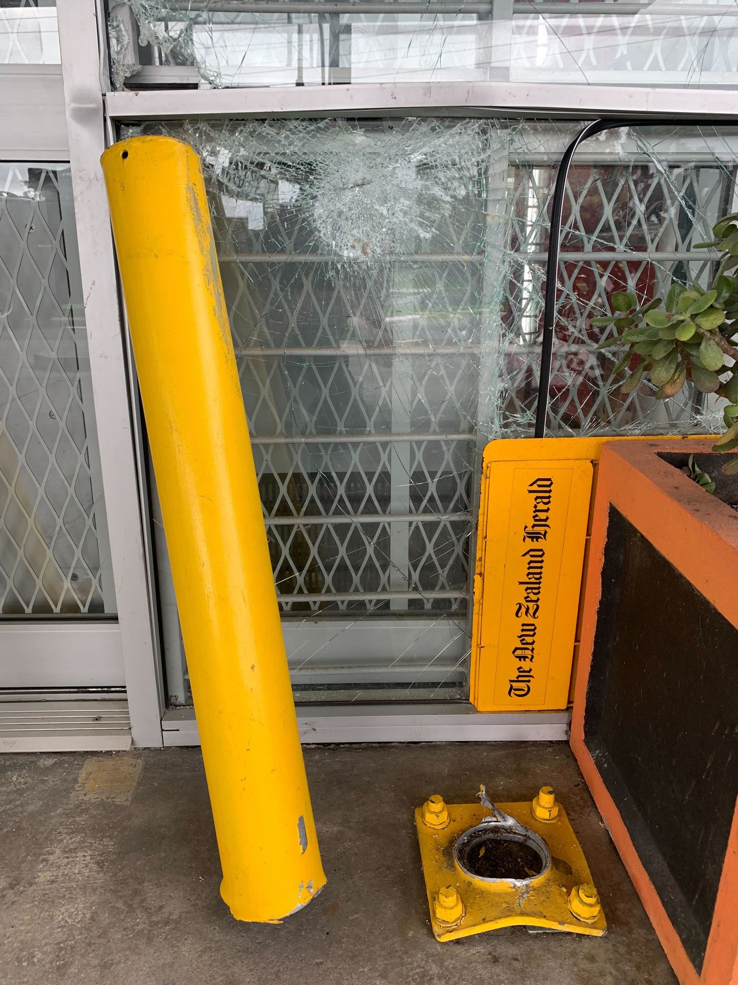 A bollard in front of the GAS Kaurilands service station in West Auckland was broken clean off during an attempted ram-raid on Tuesday evening. Photo / Adam Pearse