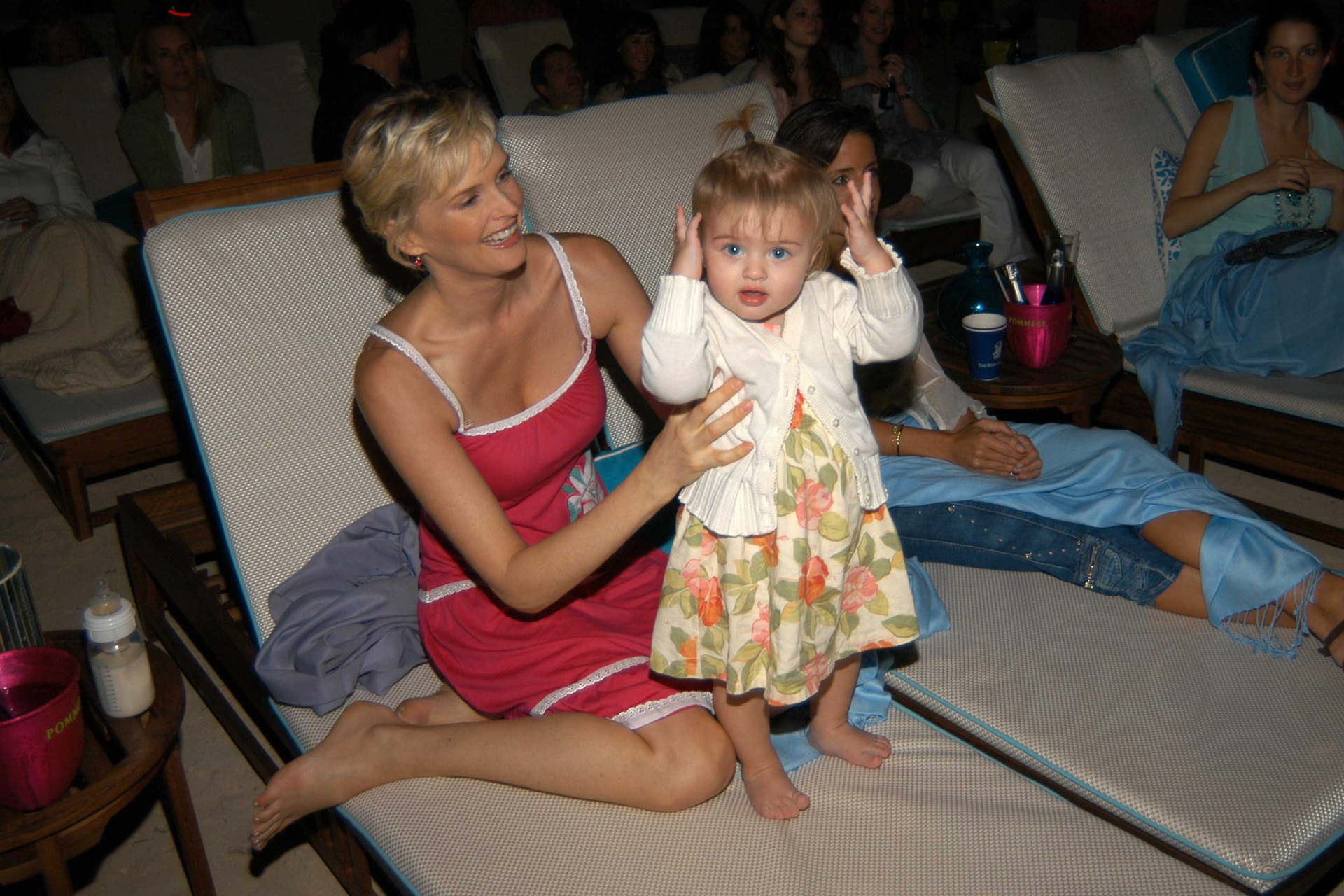 Kylie Bax and daughter Lito in 2006. Photo / Getty Images