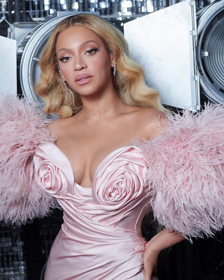 Beyoncé backstage during a performance in California. Photo / @Beyonce