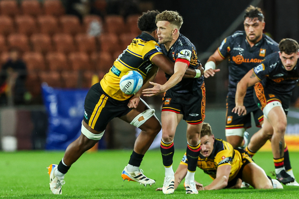 Chiefs' Damian McKenzie in action against the Hurricanes. Photo / Photosport
