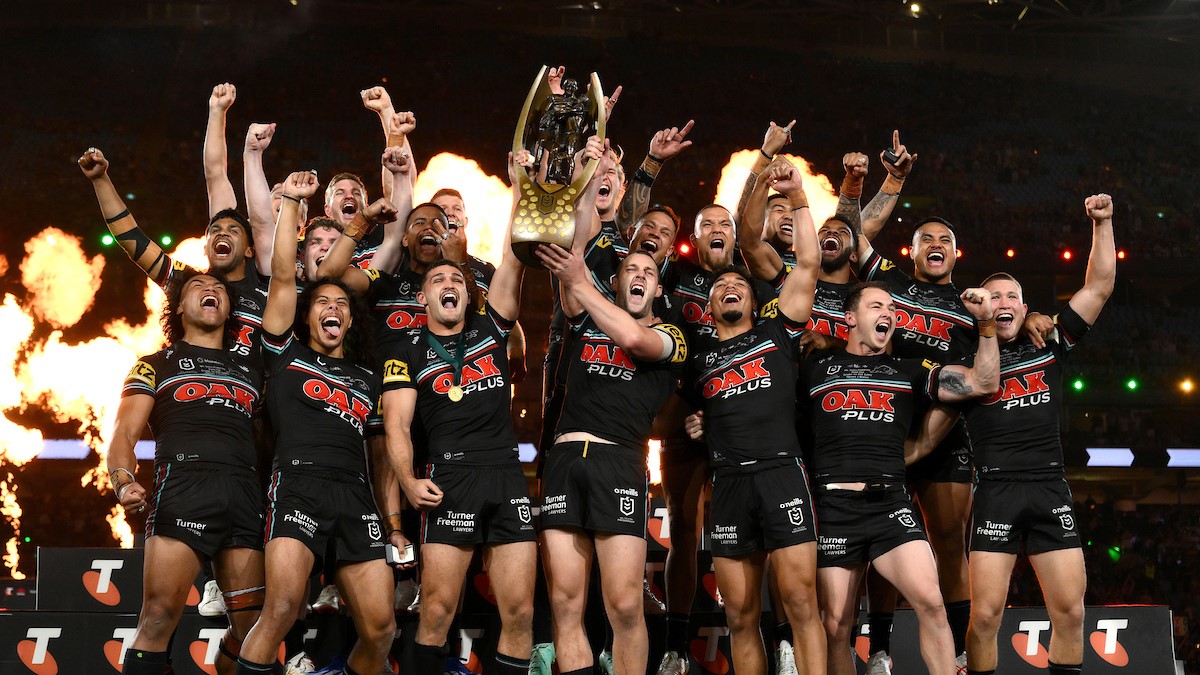 Penrith Panthers beat Brisbane 26-24 to win NRL grand final