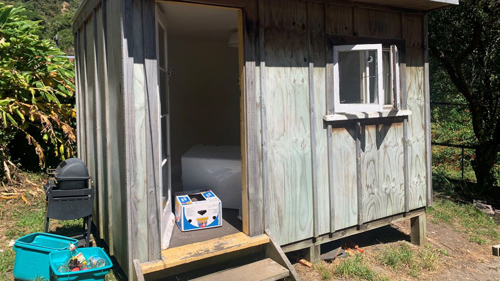 Sleep-out in Wellington being rented for $220 per week.