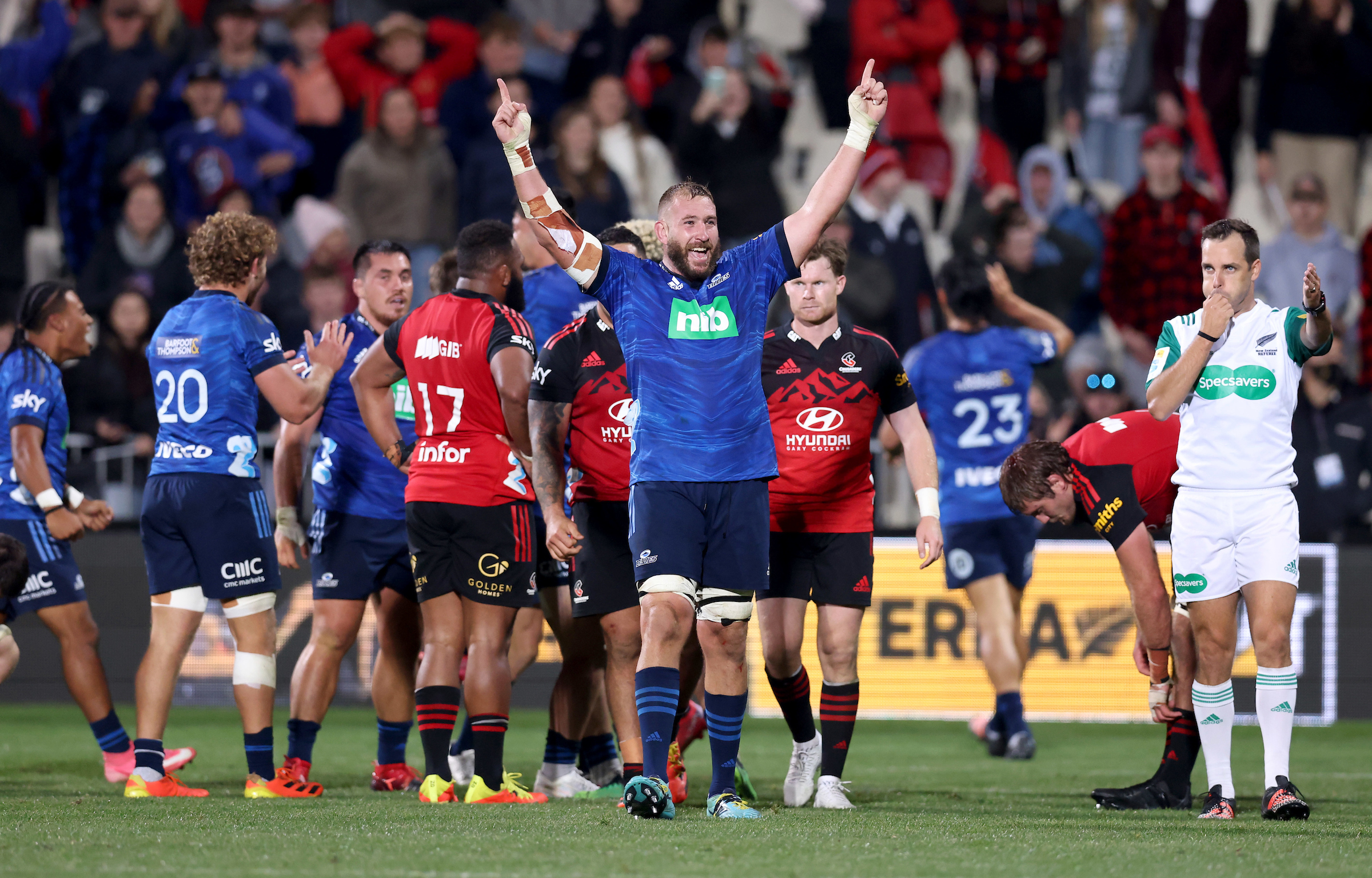 Crusaders cruise to comfortable win over Chiefs