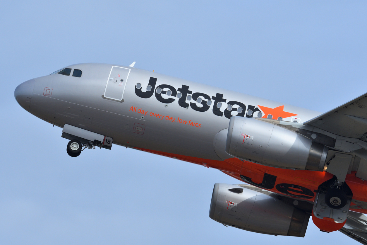 A Jetstar A320.