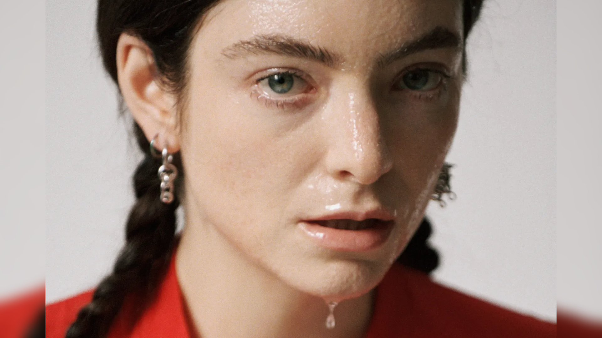 The presumed cover art for Lorde's new single What Was That.