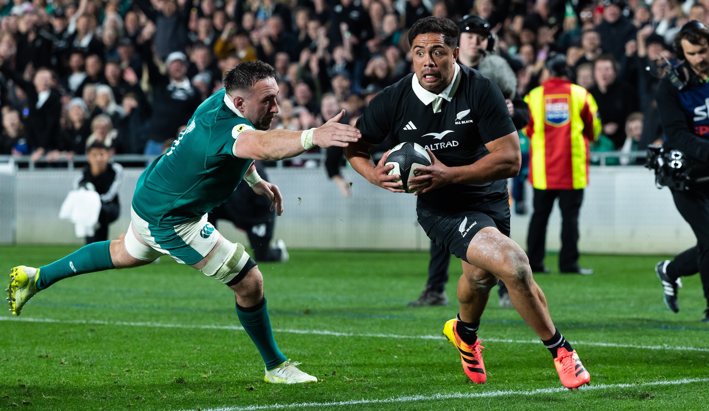 Anton Lienert-Brown scores late for the All Blacks at Eden Park.