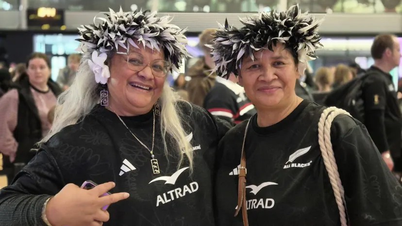Fans Poekaireua (R) and Milika will be cheering for the All Blacks at Christchurch's Te Kaha Stadium on Saturday night.