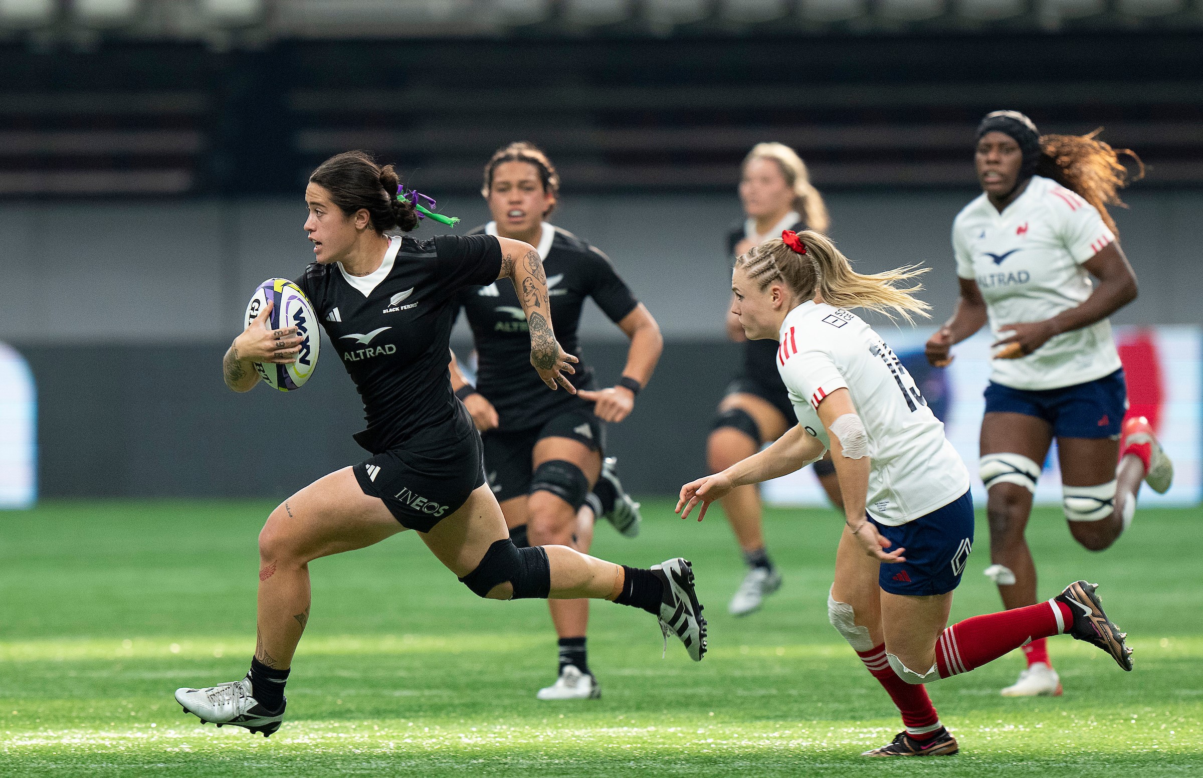 Vahaakolo's hat-trick helps Black Ferns bounce back against France