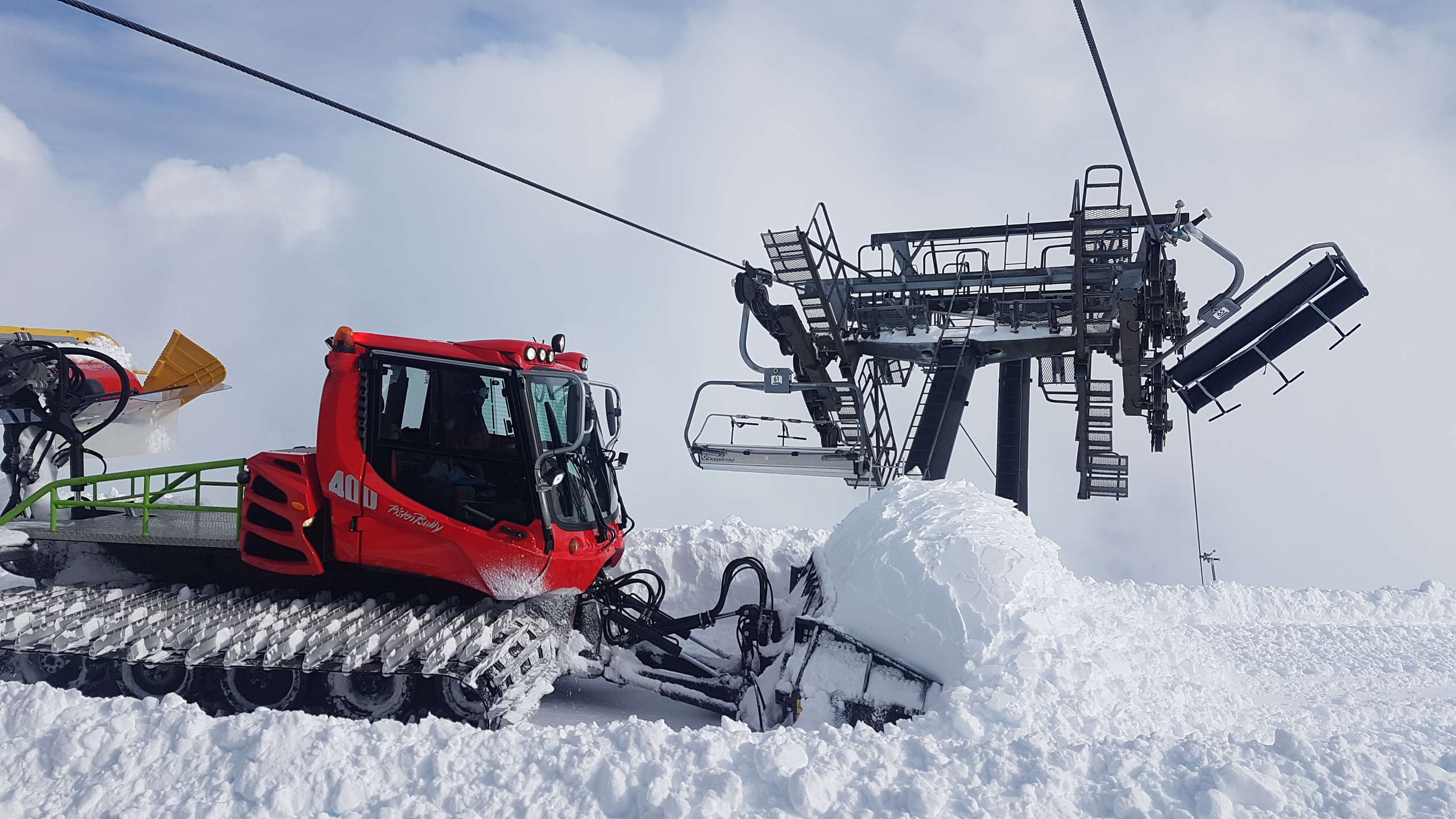 Startling new images reveal massive damage done to chairlift from Mt