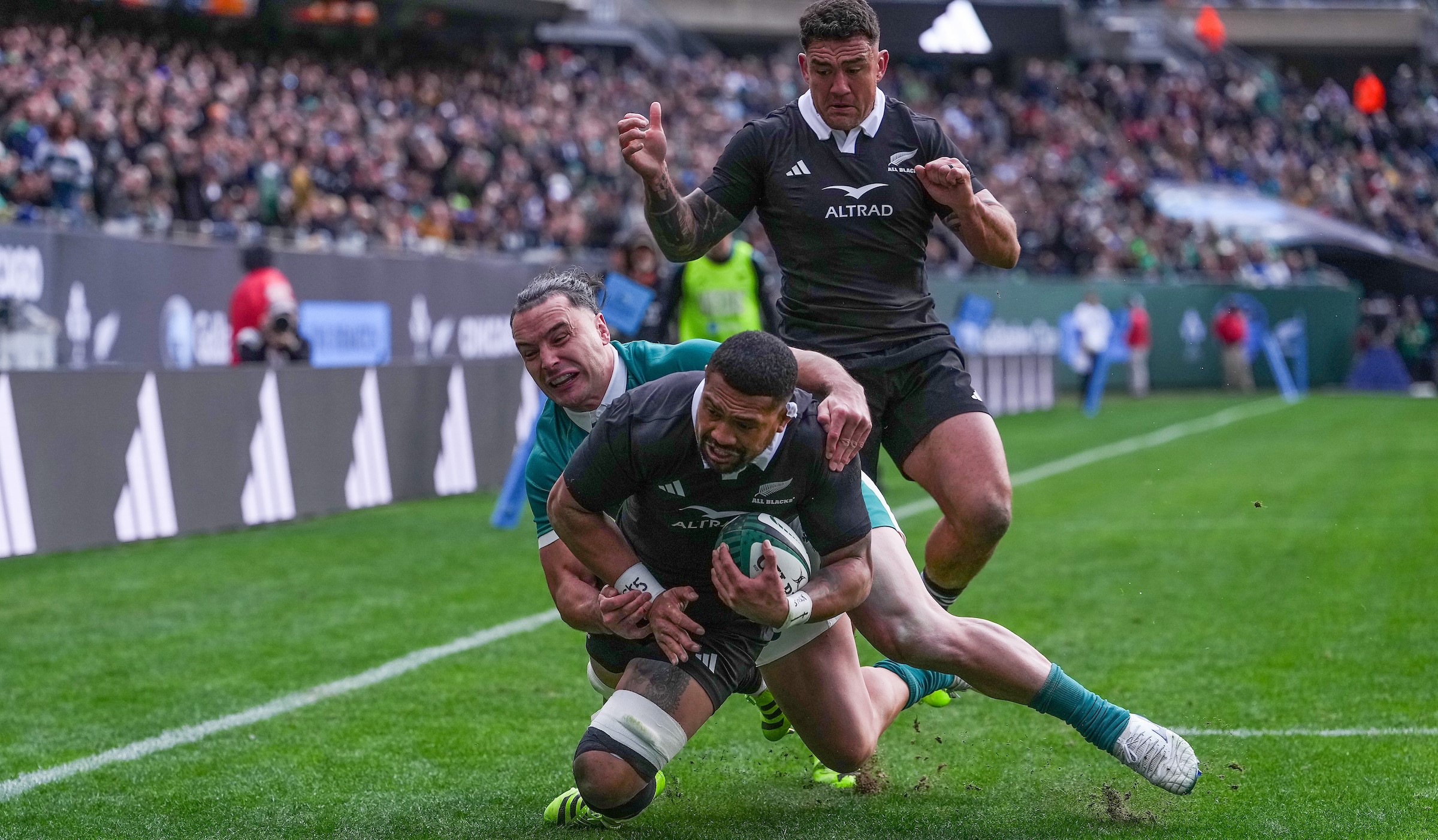 Ardie Savea scores against Ireland during his team's victory in Chicago last year.