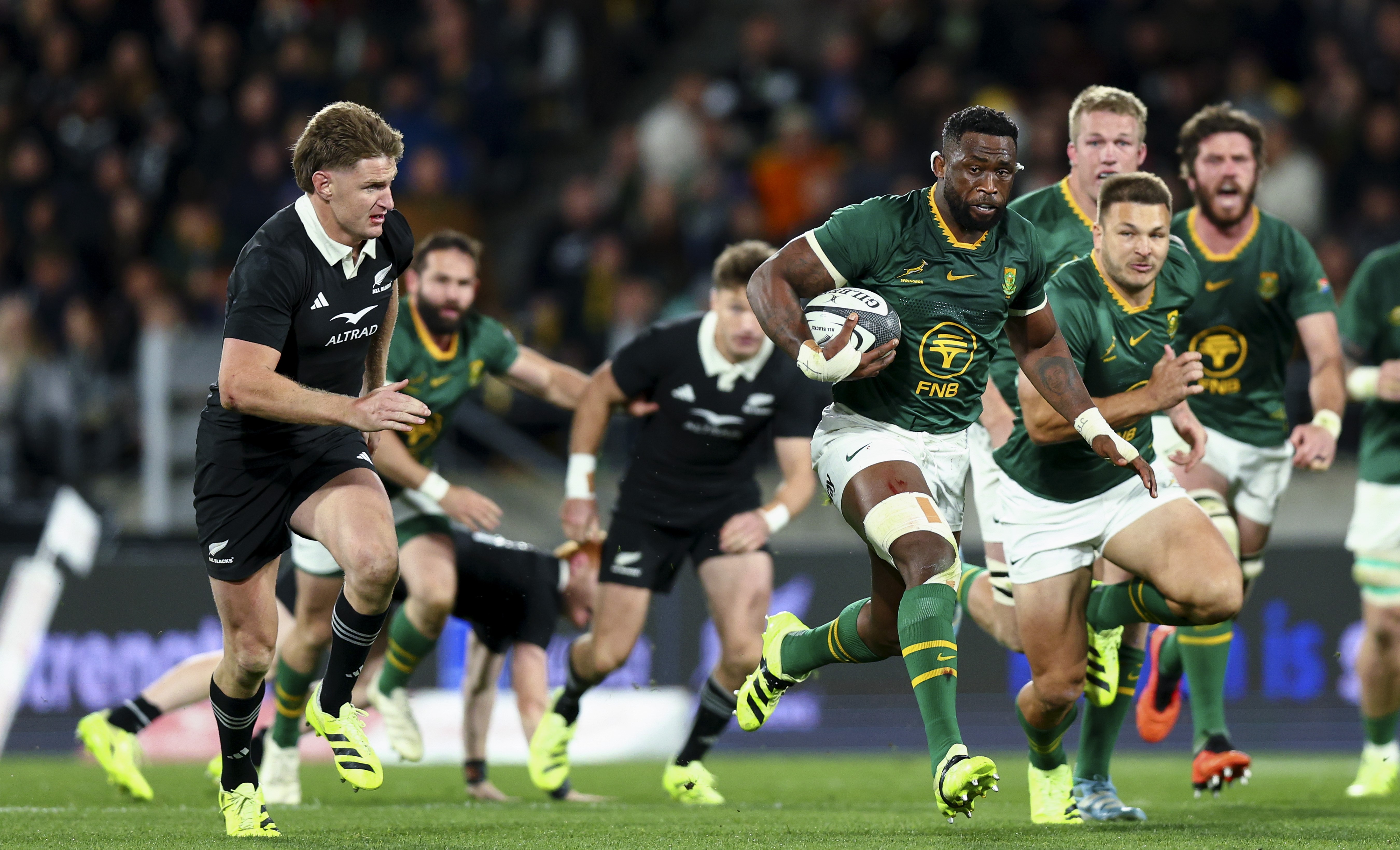 Siya Kolisi makes the break for the Boks against the All Blacks which kick-started his team's comeback in the second half.
