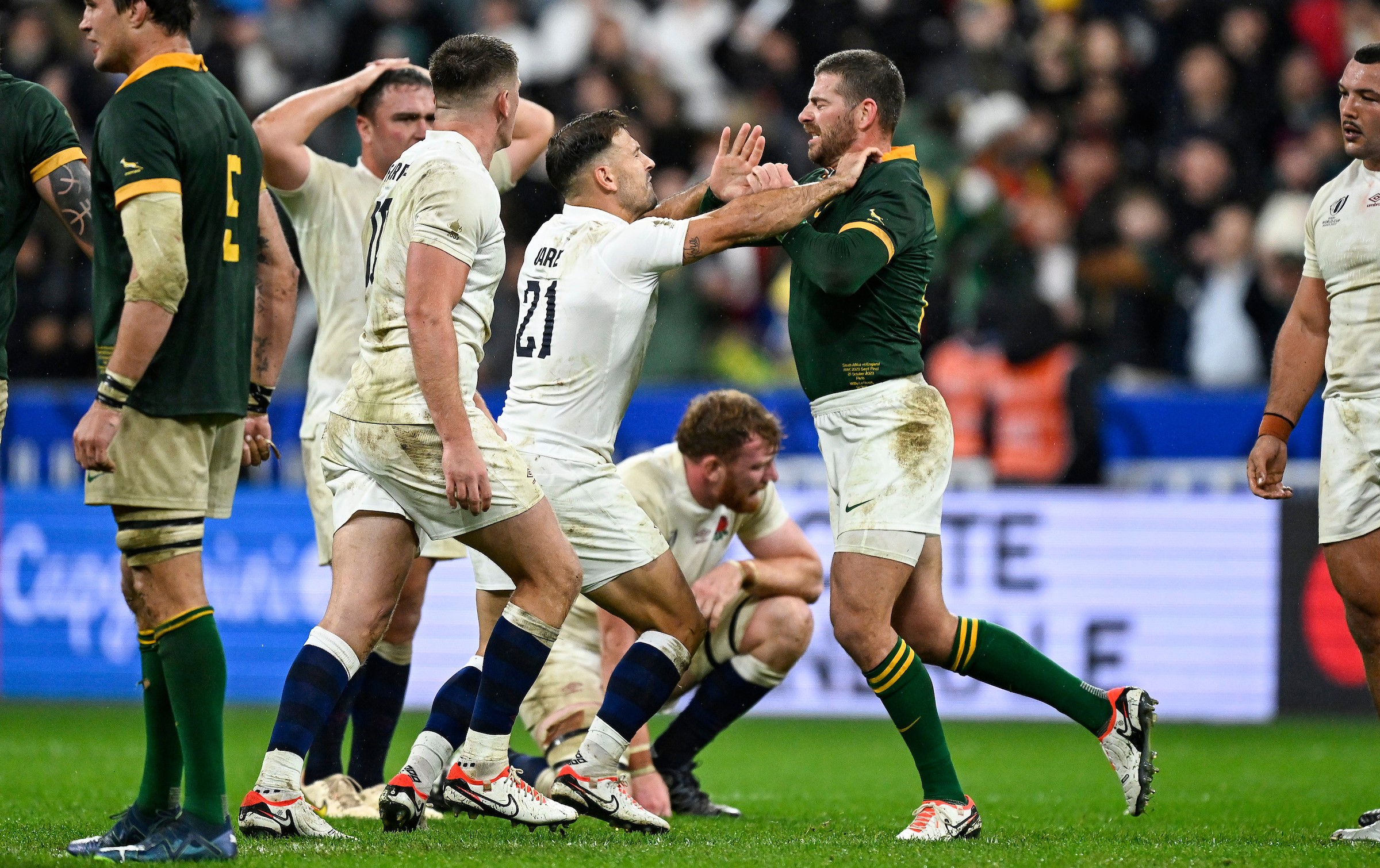 England halfback Danny Care pushes Boks fullback Willie le Roux at the final whistle of the second semifinal at the Stade de France.