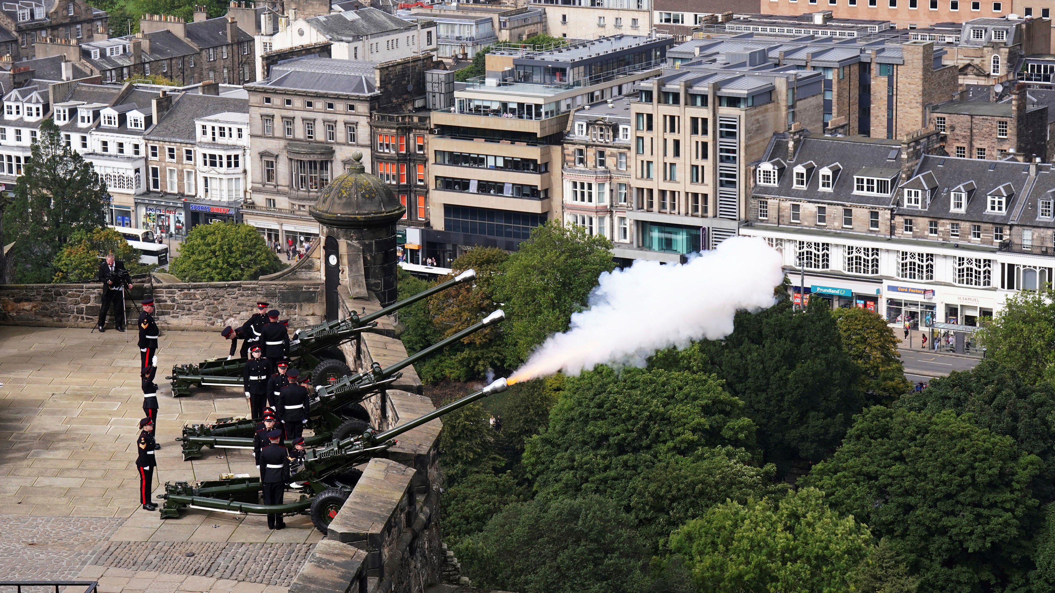 Members of 105 Regiment Royal Artillery during the Gun Salute at Edinburgh Castle to mark the death of Queen Elizabeth II.