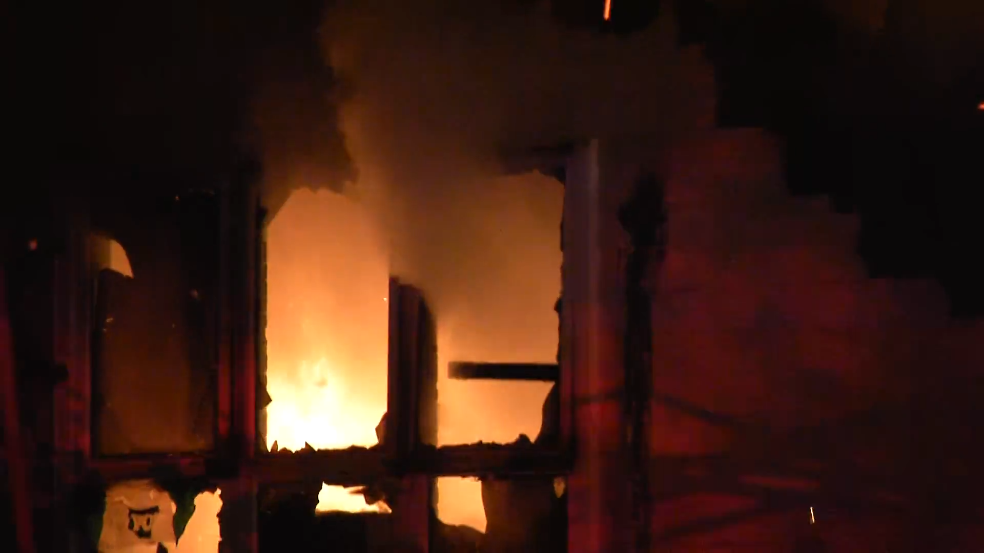 Around 20 firefighters battled a house fire in Auckland's Ōtara this morning.