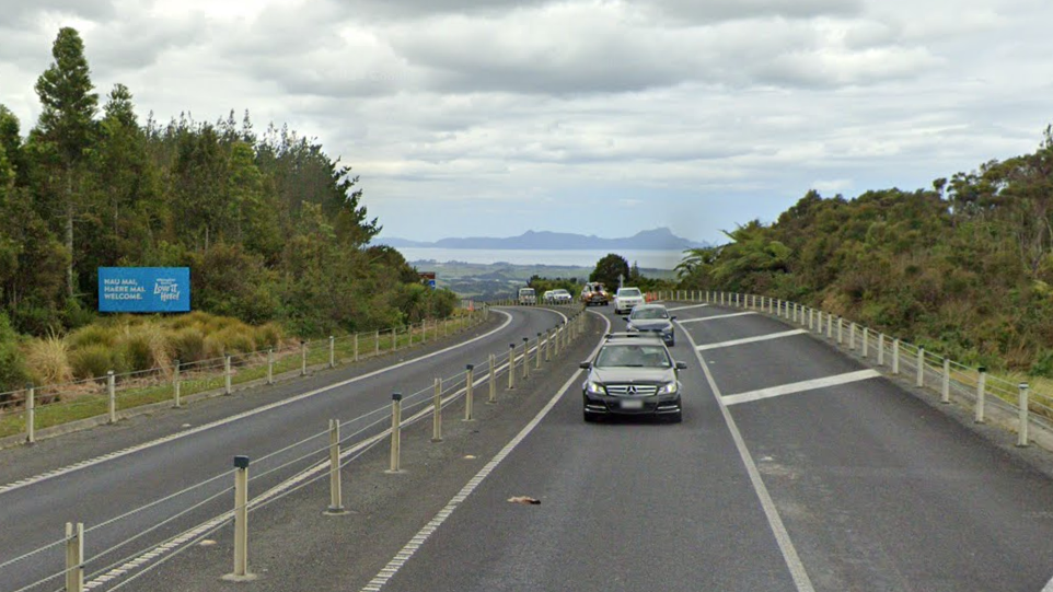 Transport Minister Chris Bishop revealed this morning the route would travel through Warkworth east of State Highway 1, over the Brynderwyn Hills and through to Whangārei.