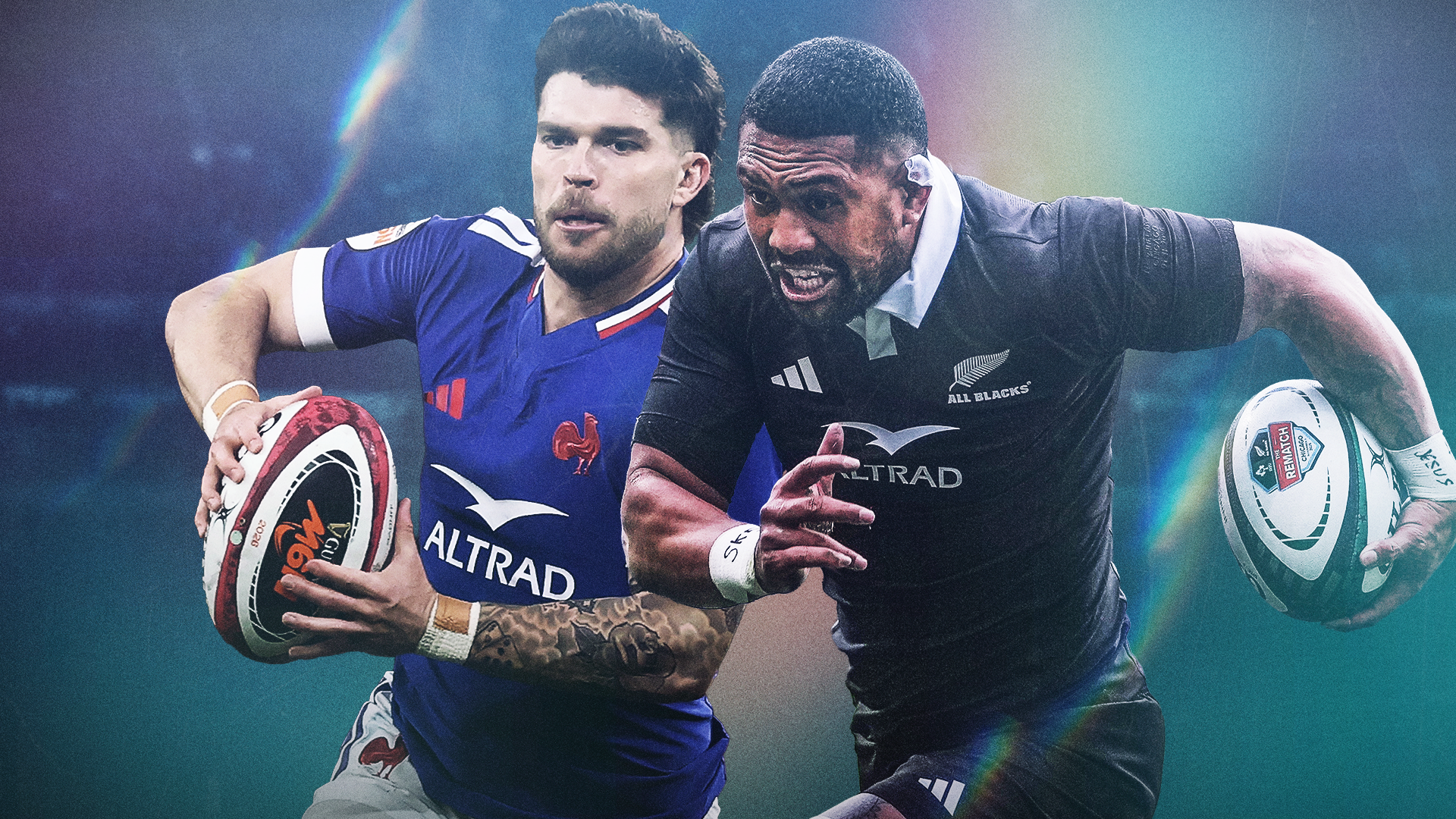 Matthieu Jalibert (left) of France and Ardie Savea.