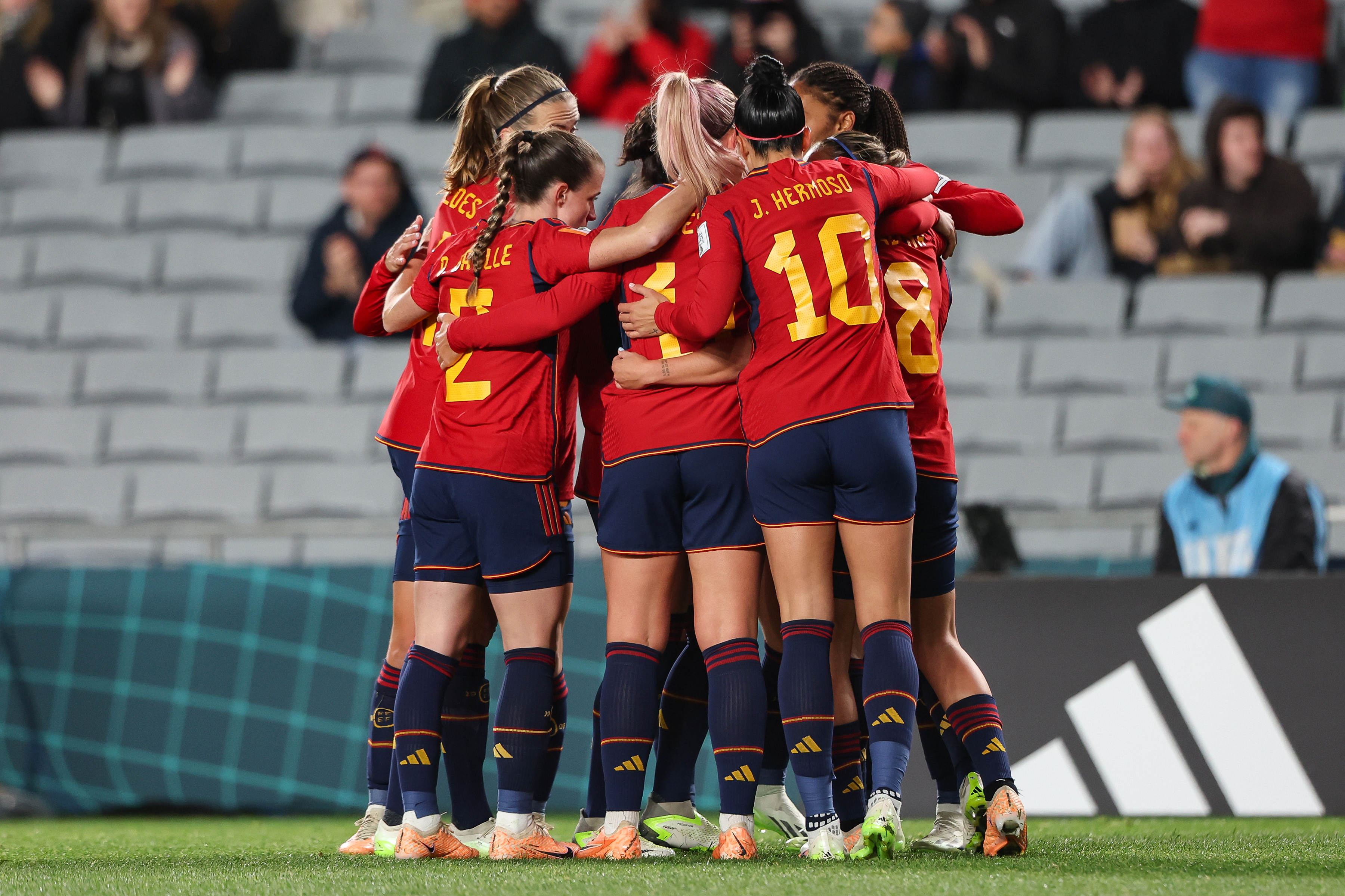 Spain's women players to end boycott after football federation commits to  change